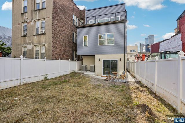 78 Beacon Avenue 1, Jersey City, NJ 07306