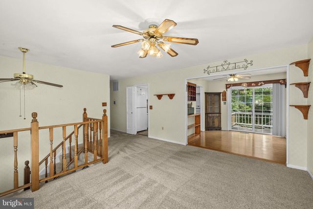 5236 MIDWAY CT, Woodbridge, VA 22193