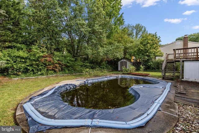 5236 MIDWAY CT, Woodbridge, VA 22193