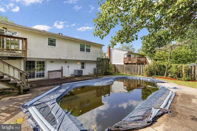 5236 MIDWAY CT, Woodbridge, VA 22193