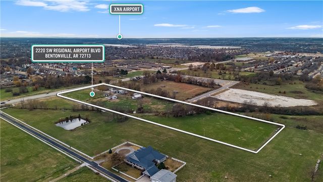 2220 SW Regional Airport Boulevard, Bentonville, AR 72713