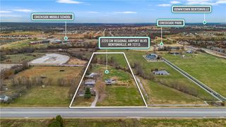 2220 SW Regional Airport Boulevard, Bentonville, AR 72713