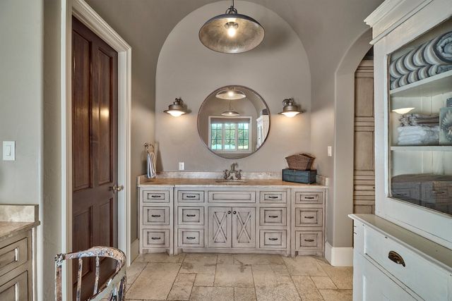 4951 Bridle Bit Road, Flower Mound, TX 75022