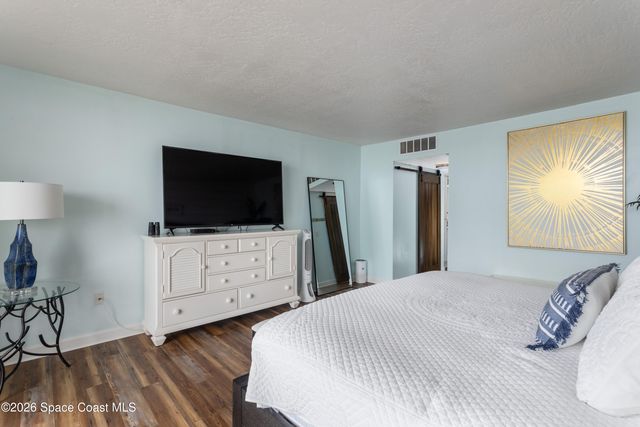 2815 S Atlantic Avenue 504, Cocoa Beach, FL 32931