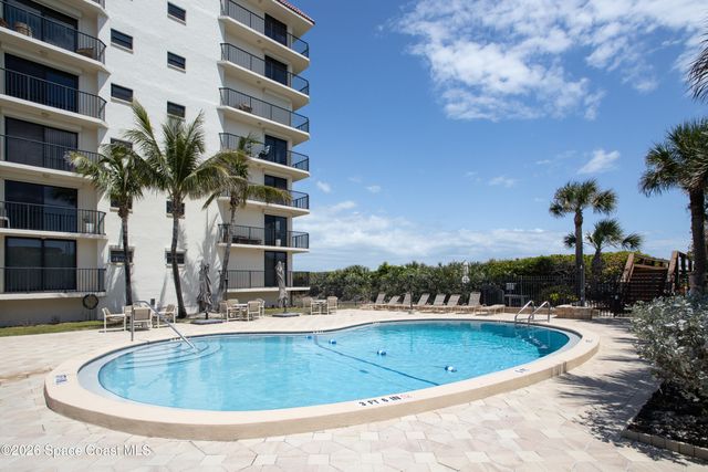 2815 S Atlantic Avenue 504, Cocoa Beach, FL 32931