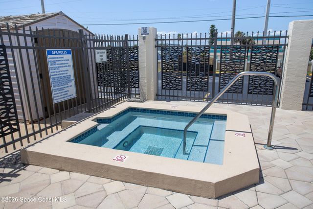 2815 S Atlantic Avenue 504, Cocoa Beach, FL 32931