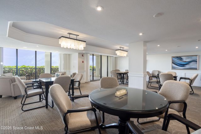 2815 S Atlantic Avenue 504, Cocoa Beach, FL 32931