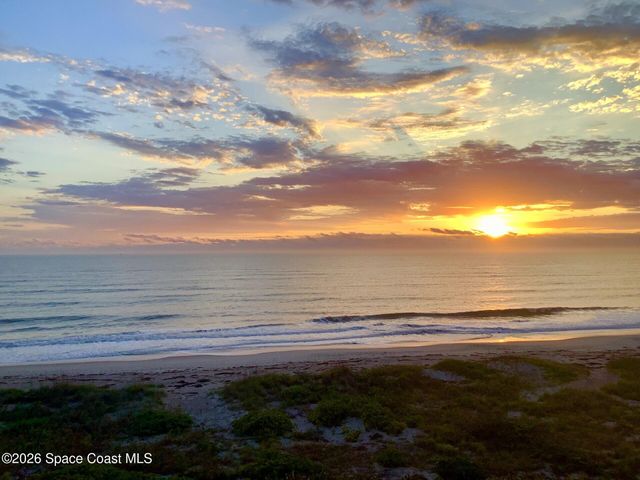 2815 S Atlantic Avenue 504, Cocoa Beach, FL 32931
