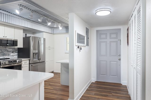 2815 S Atlantic Avenue 504, Cocoa Beach, FL 32931