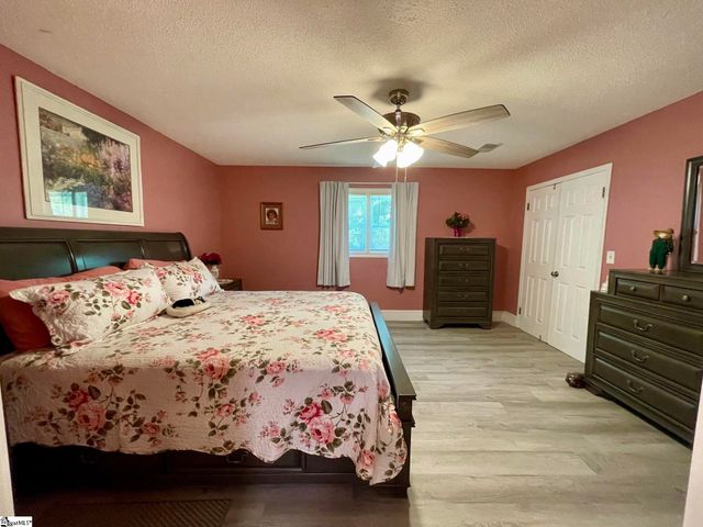 554 Green River Road, Gaffney, SC 29341