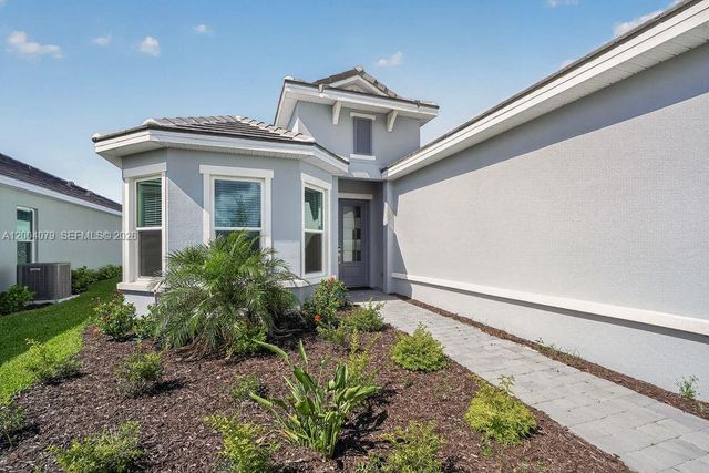 13605 SW Alejandro Court, Port St. Lucie, FL 34987