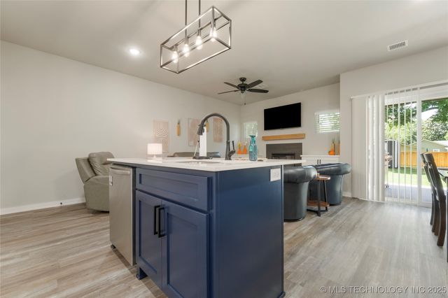 507 W Fort Worth Street, Broken Arrow, OK 74012