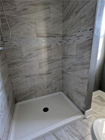 3337 Flora Avenue, Kansas City, MO 64109