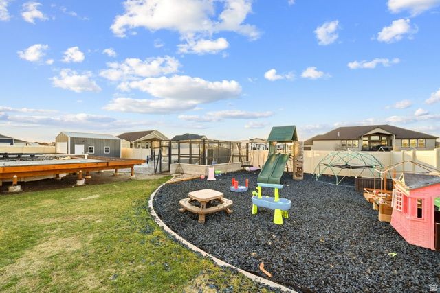 3561 S 5160 W, Hooper, UT 84315