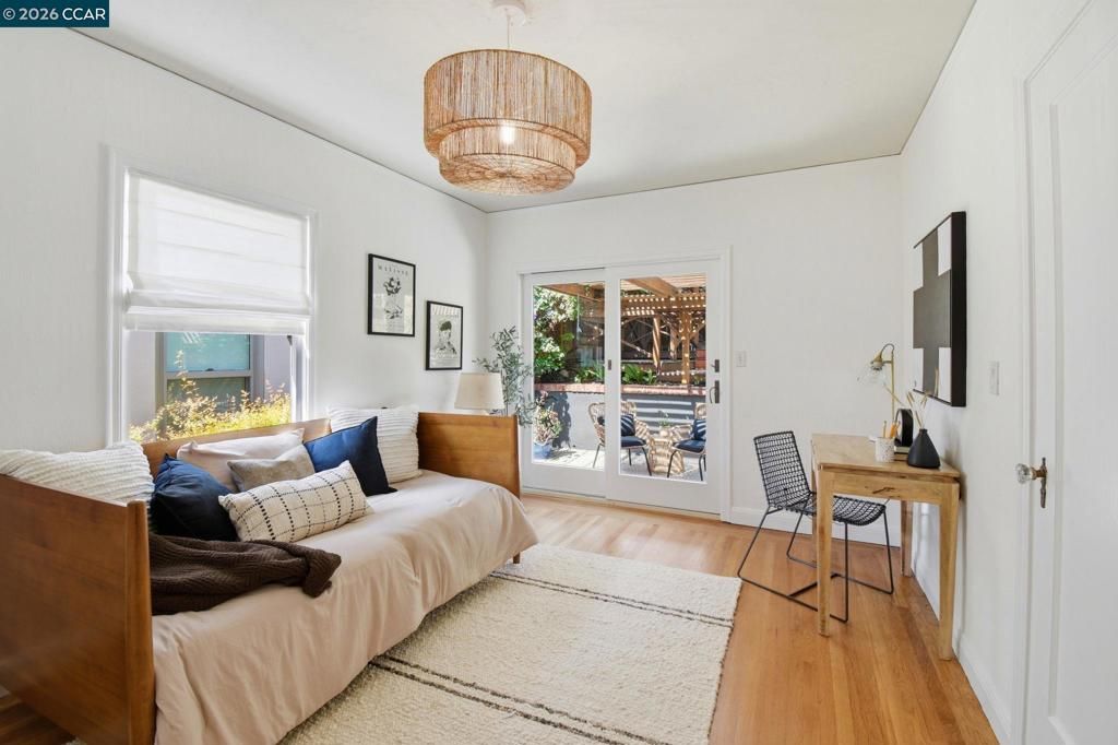 Image 20 of property listing at 1056 El Centro Ave, Oakland, CA 94602