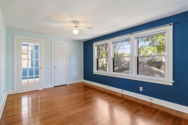 627 W 70 Street, Kansas City, MO 64113