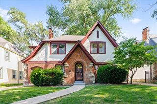 627 W 70 Street, Kansas City, MO 64113