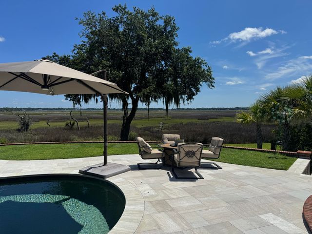 1563 Headquarters Plantation Drive, Johns Island, SC 29455