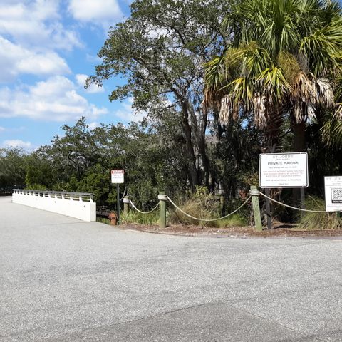 1563 Headquarters Plantation Drive, Johns Island, SC 29455