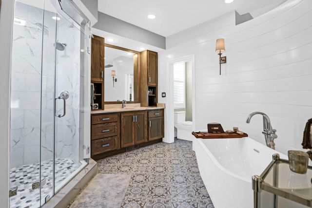 1563 Headquarters Plantation Drive, Johns Island, SC 29455