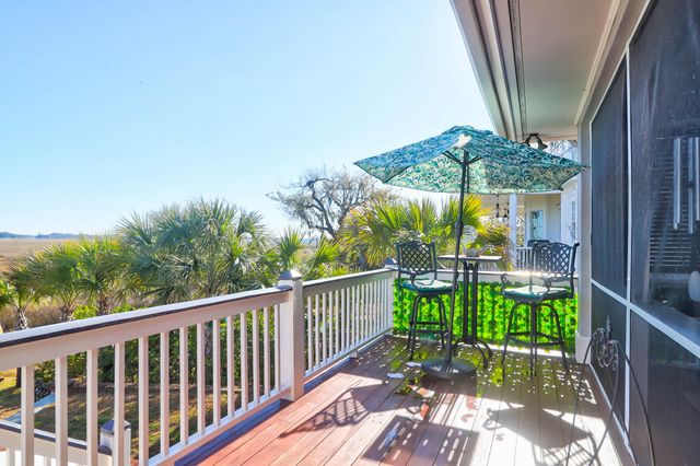 1563 Headquarters Plantation Drive, Johns Island, SC 29455
