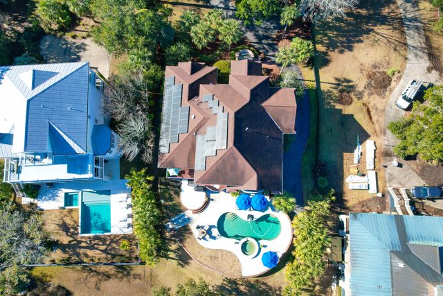 1563 Headquarters Plantation Drive, Johns Island, SC 29455