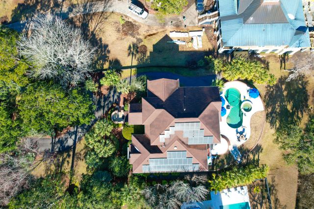 1563 Headquarters Plantation Drive, Johns Island, SC 29455