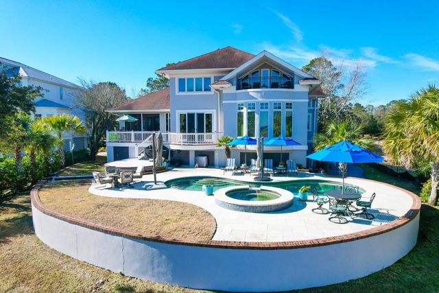 1563 Headquarters Plantation Drive, Johns Island, SC 29455