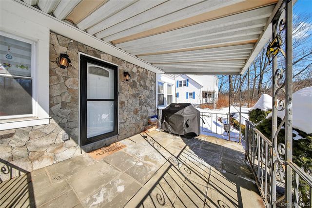 1718 E Main Street, Mohegan Lake, NY 10547