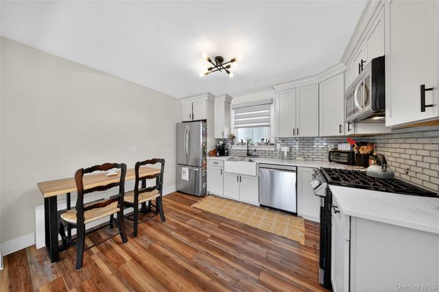 1718 E Main Street, Mohegan Lake, NY 10547