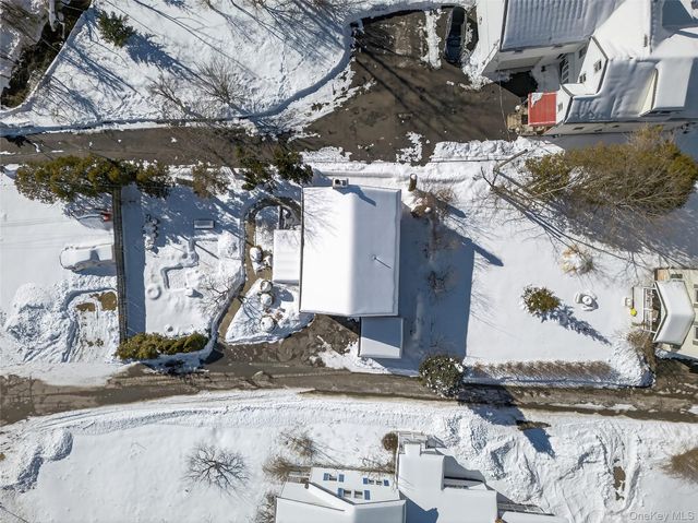 1718 E Main Street, Mohegan Lake, NY 10547