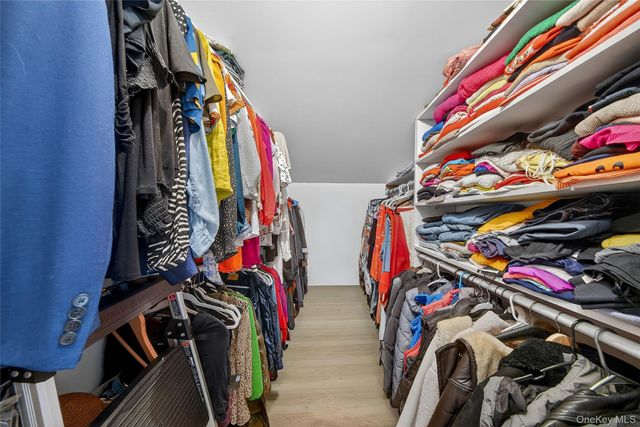 1718 E Main Street, Mohegan Lake, NY 10547