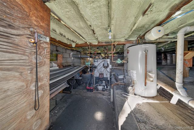 1718 E Main Street, Mohegan Lake, NY 10547