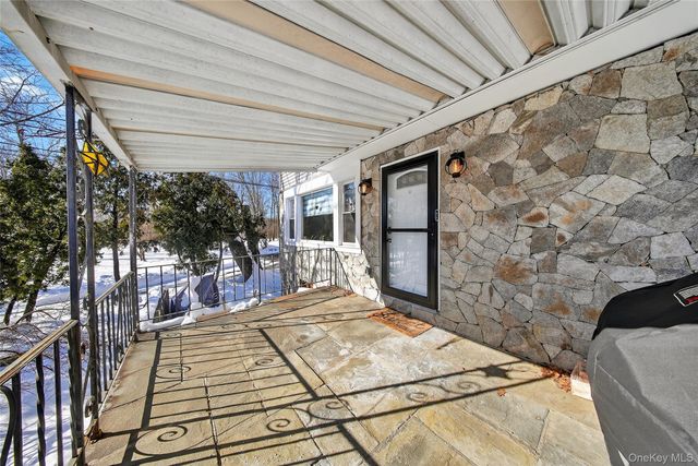 1718 E Main Street, Mohegan Lake, NY 10547