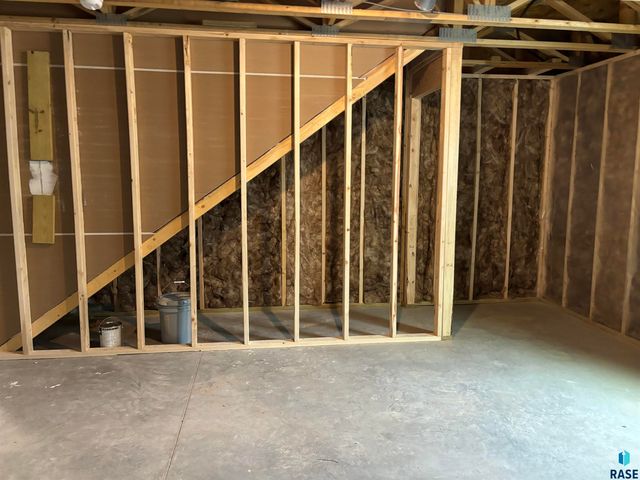 2400 W Bailey St Street, Sioux Falls, SD 57104