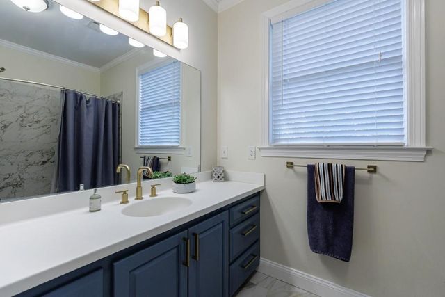 390 Alpine Drive, Roswell, GA 30075