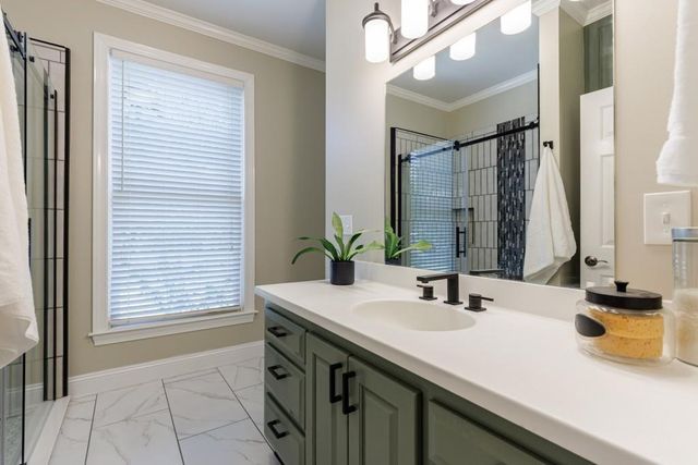 390 Alpine Drive, Roswell, GA 30075