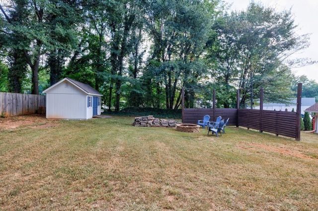 390 Alpine Drive, Roswell, GA 30075