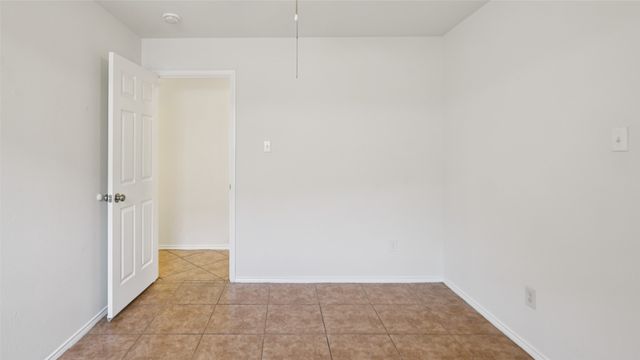 9735 Stonewood Drive, Dallas, TX 75227