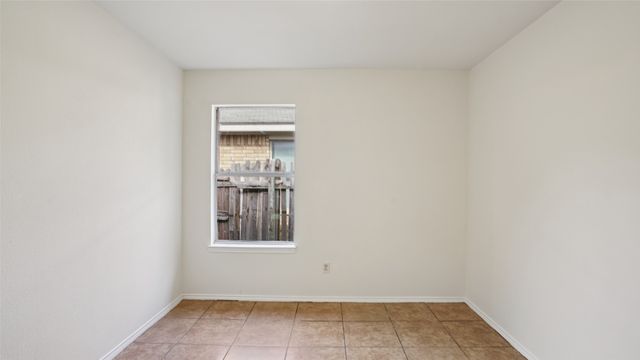 9735 Stonewood Drive, Dallas, TX 75227