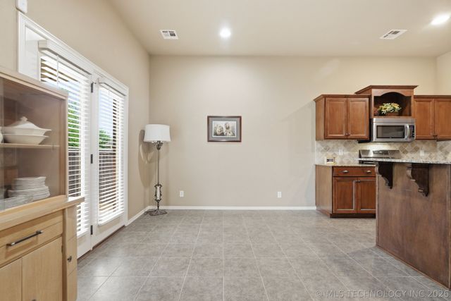13412 S 19th Place, Bixby, OK 74008