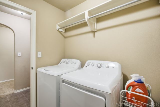 13412 S 19th Place, Bixby, OK 74008