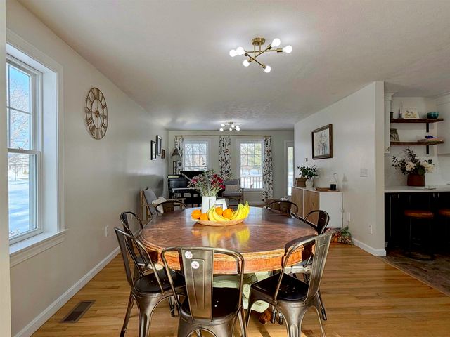 54 Campbello Street, Hudson, NH 03051