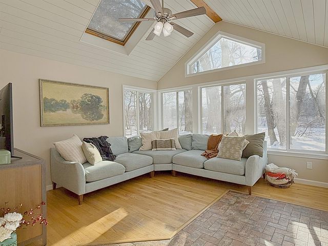 54 Campbello Street, Hudson, NH 03051