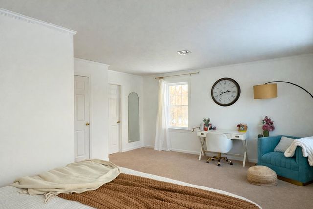 54 Campbello Street, Hudson, NH 03051