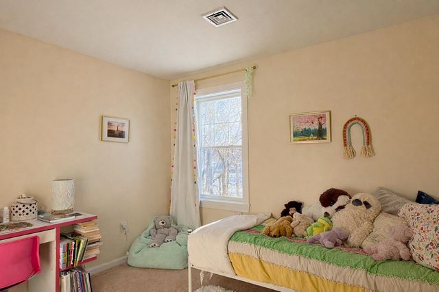 54 Campbello Street, Hudson, NH 03051