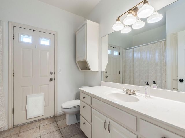 22401 Briarview DR, Spicewood, TX 78669