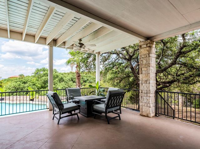 22401 Briarview DR, Spicewood, TX 78669