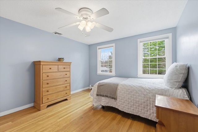 32 Snyder Rd, Medfield, MA 02052