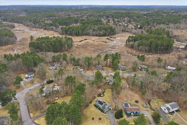 32 Snyder Rd, Medfield, MA 02052